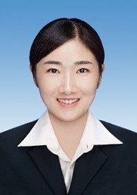 李霏.jpg